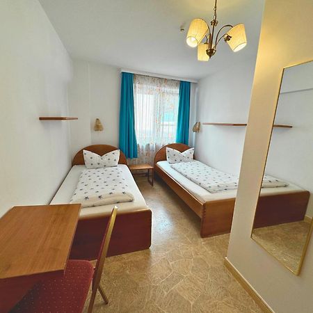 Hostel Heinzelmaennchen Кёльн Экстерьер фото