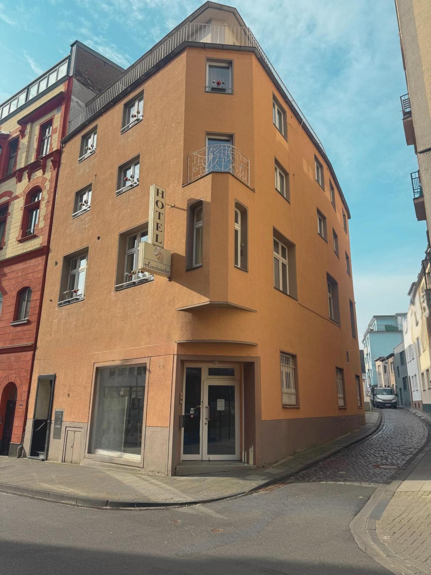 Hostel Heinzelmaennchen Кёльн Экстерьер фото
